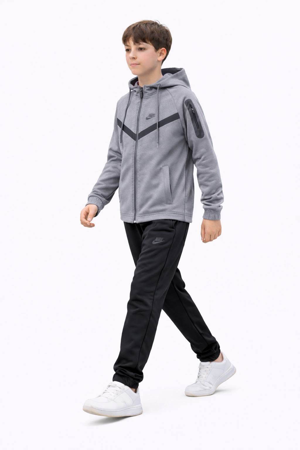 Ensemble Nike Tech enfant 10 /18 ans